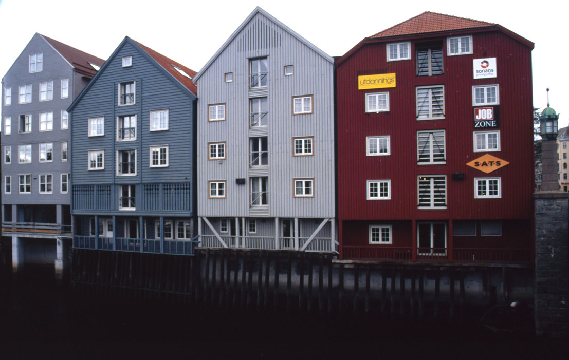 fotka / image Trondheim, Norsko - z Osla dl na sever