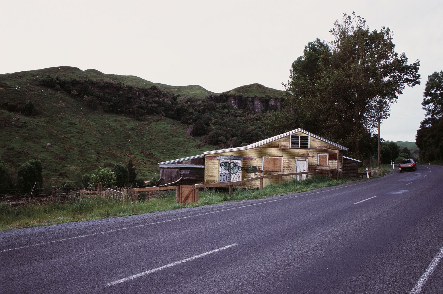 fotka / image gorge, z Aucklandu do Wellingtonu