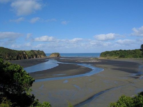foto / image zaliv u Tongaporutu