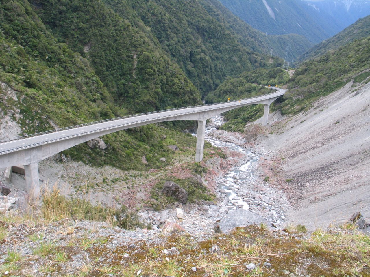 fotka / image Otira viaduct, New Zealand