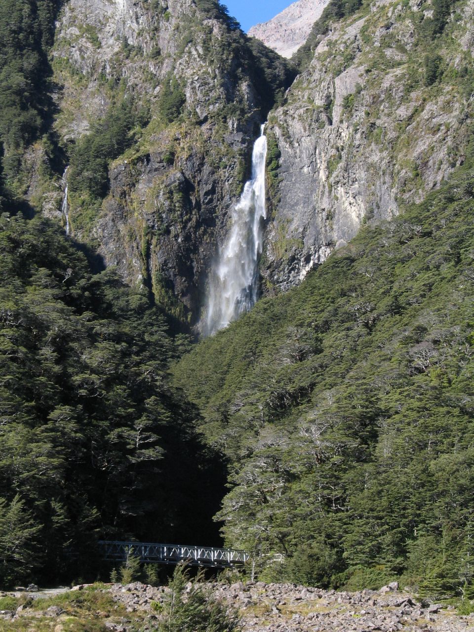 fotka / image 130 m vysok vodpd v Arthur's Pass, New Zealand, kolekce E