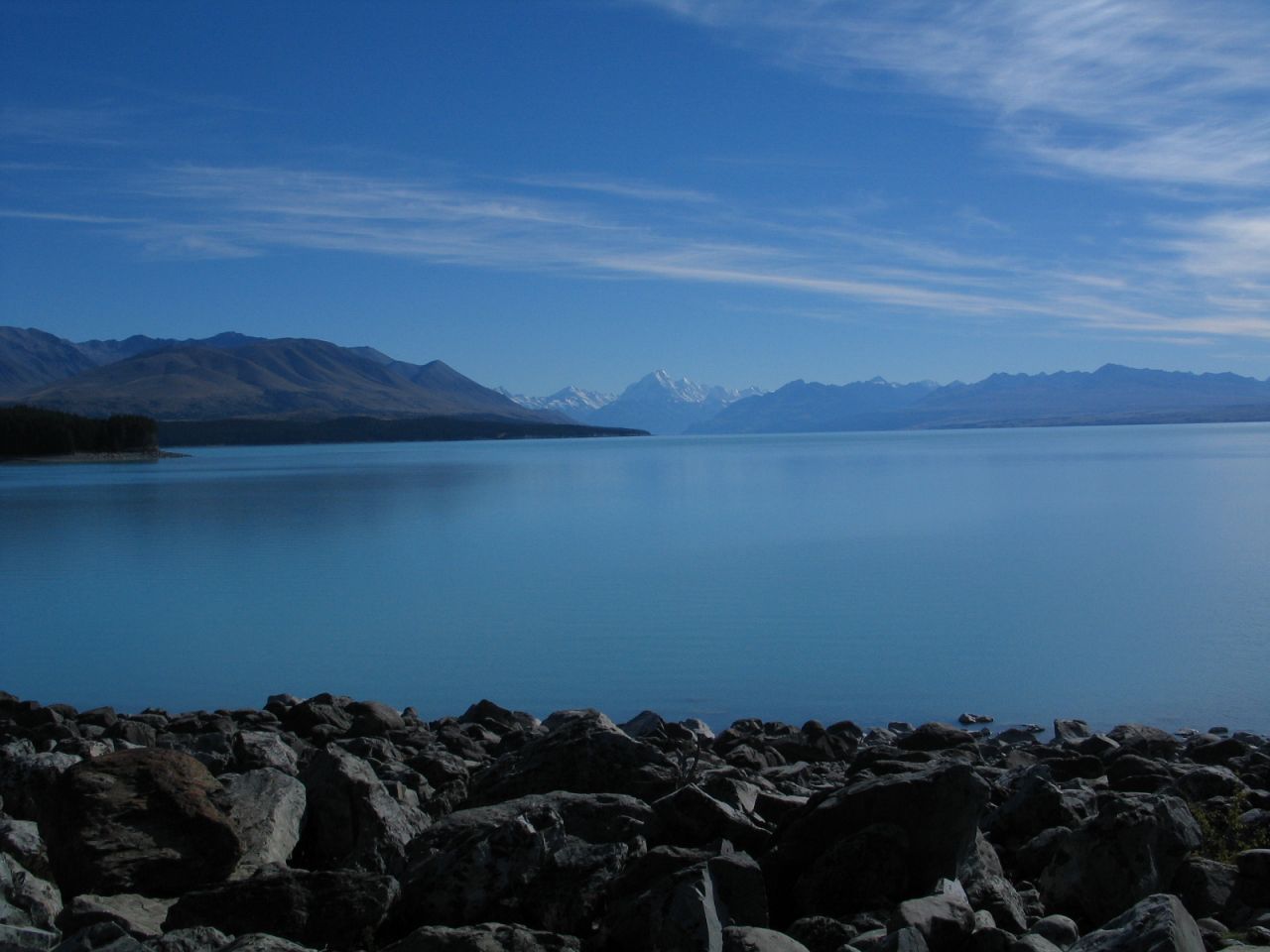 fotka / image pohled pes Lake Pukaki na Mt. Cook, New Zealand, kolekce E