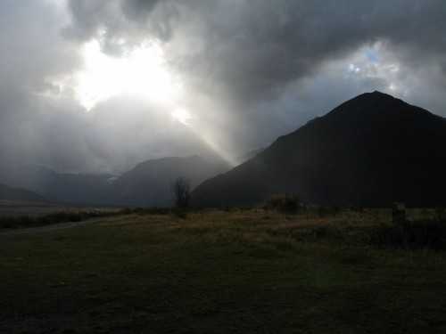 foto / image díra v nebi v Arthur's Pass