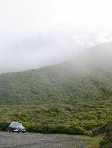 foto / image parkovište v půlce cesty na vrchol Mt. Taranaki