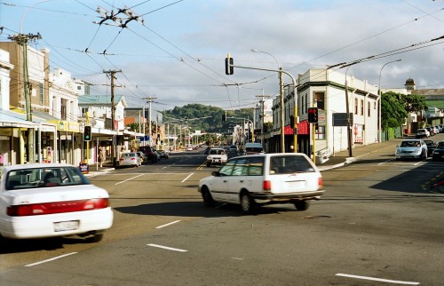 foto / image Riddiford St do Newtownu, vpravo Adelaide Rd