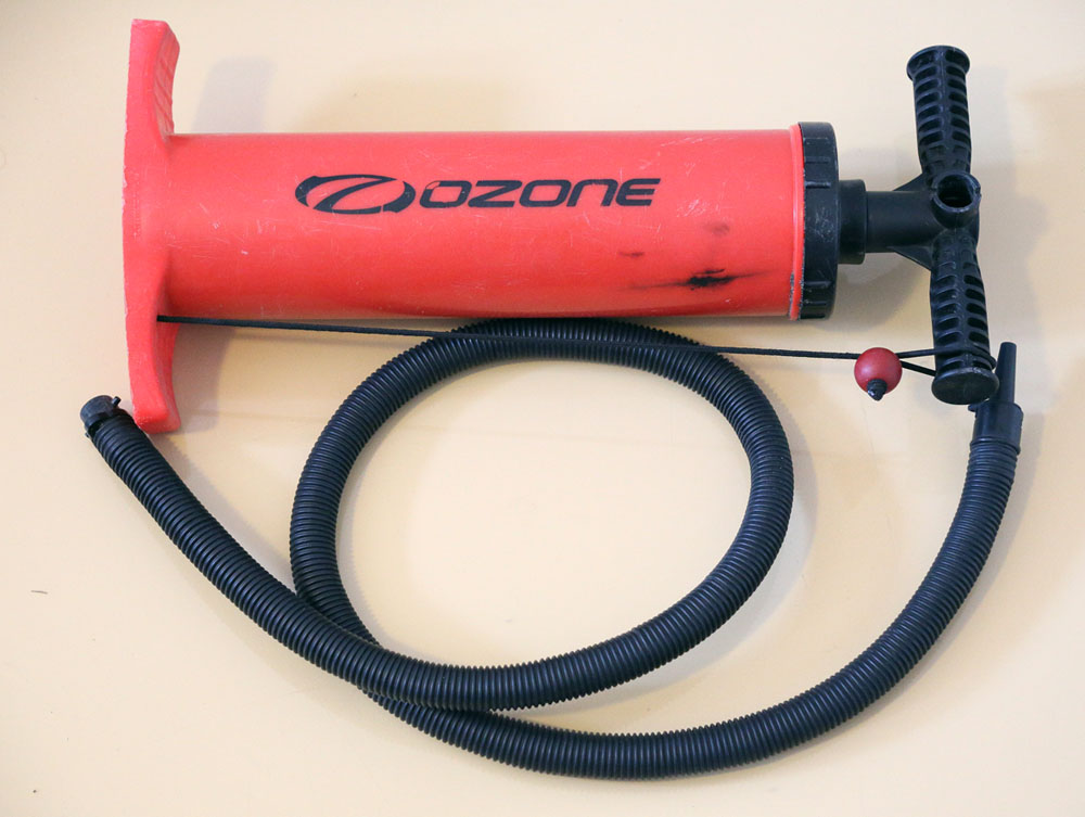 fotka / image Ozone Light XC 2009 12m - pumpa, kite Ozone Instinct Light XC